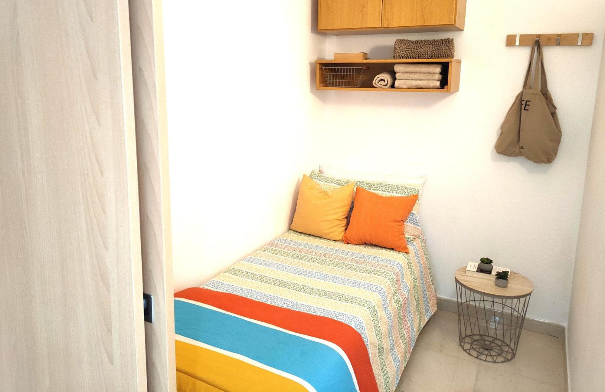 Luminoso Apartamento En Salou Con Terraza Y Parque Infantil Ideal Familias Kültér fotó